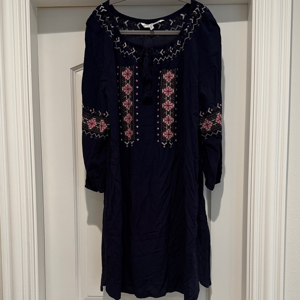 Navy Embroidered Boho Cupcakes and Cashmere size M